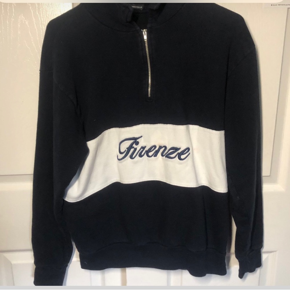 ❤️ RARE BRANDY MELVILLE QUARTER ZIP